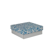 Dárková krabička s víkem 200x200x70/35 mm, šedá se vzorem lístky, modré Dárková krabička s víkem 200x200x70/35 mm, šedá se vzorem lístky, modré